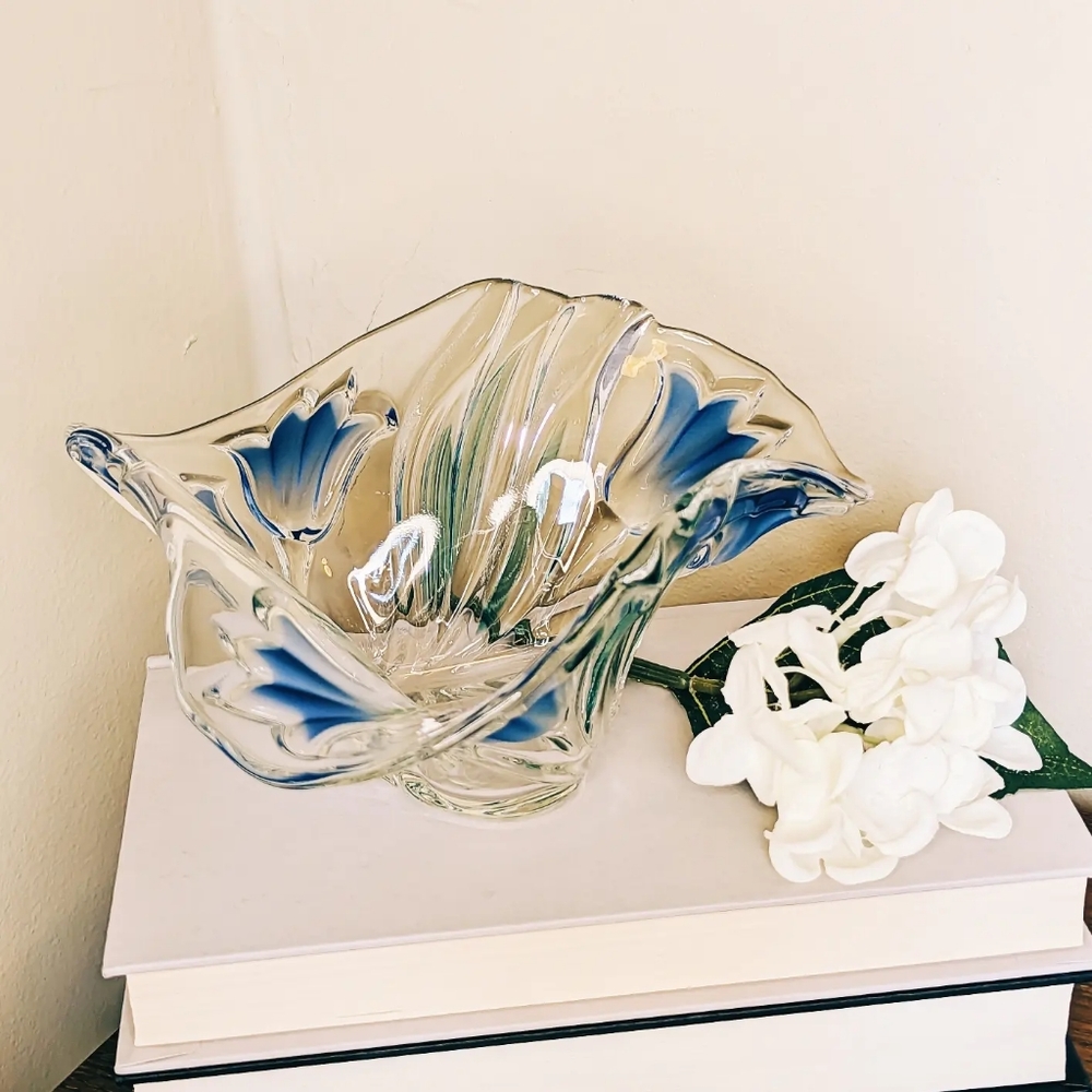 Mikasa Bluebells Green Blue 7" Handkerchief Glass Bowl